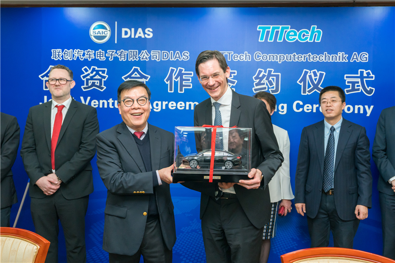 SAIC and TTTech set up joint venture for intelligent driving